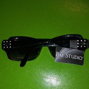 Bay Studio Elegant Black Sunglasses with Sparkling Accents